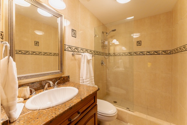 Beachfront Penthouse 3 Br 3 baths Cupecoy Real Estate SXM