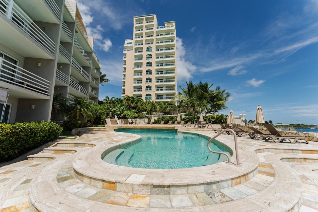 Beachfront Penthouse 3 Br 3 baths Cupecoy Real Estate SXM
