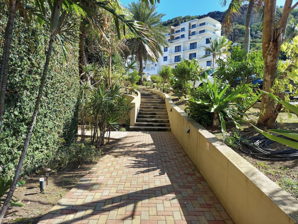 Real Estate Point Blanche Ocean Front Deluxe 1 Br 1 Bath condo