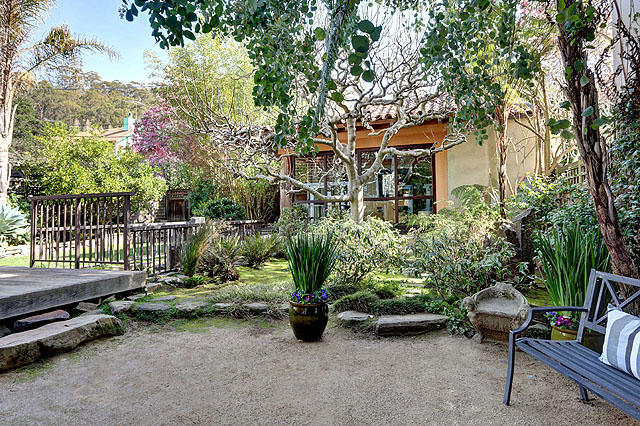 5871 Harbord Drive