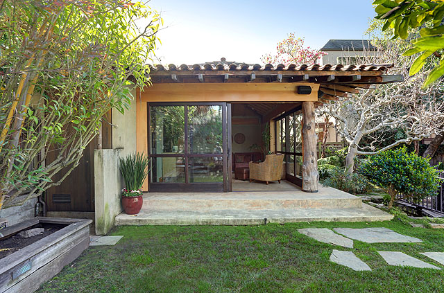 5871 Harbord Drive