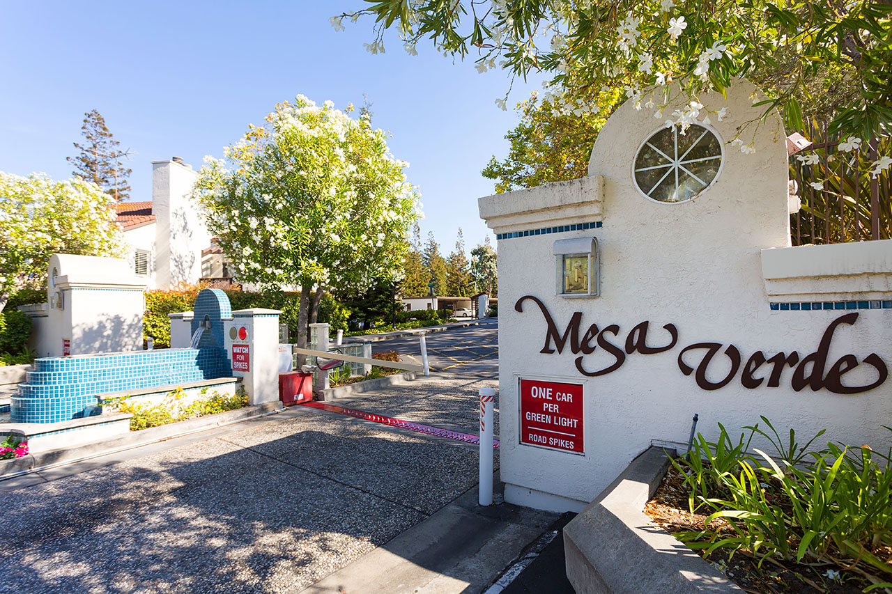 5871 Harbord Drive