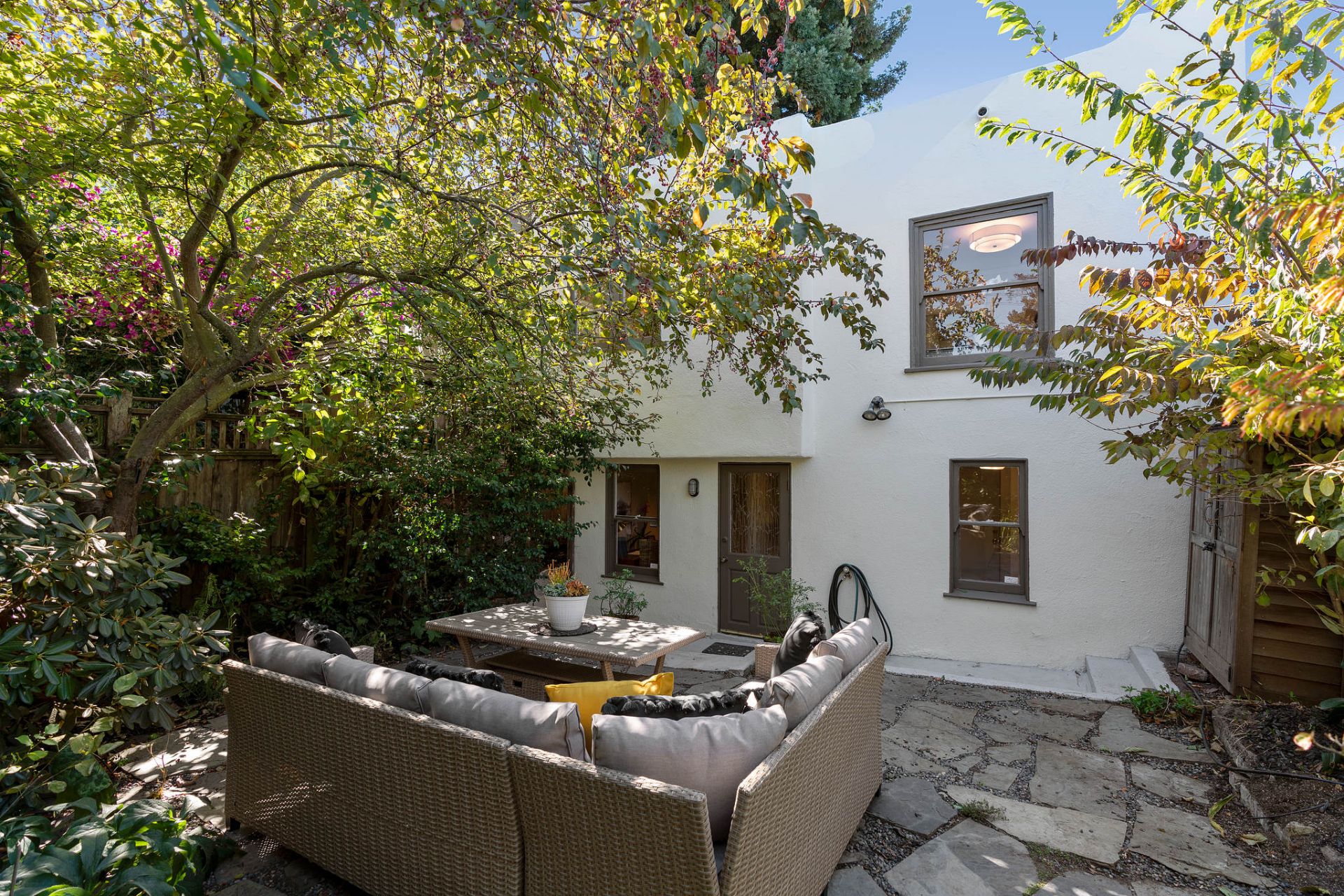 5871 Harbord Drive