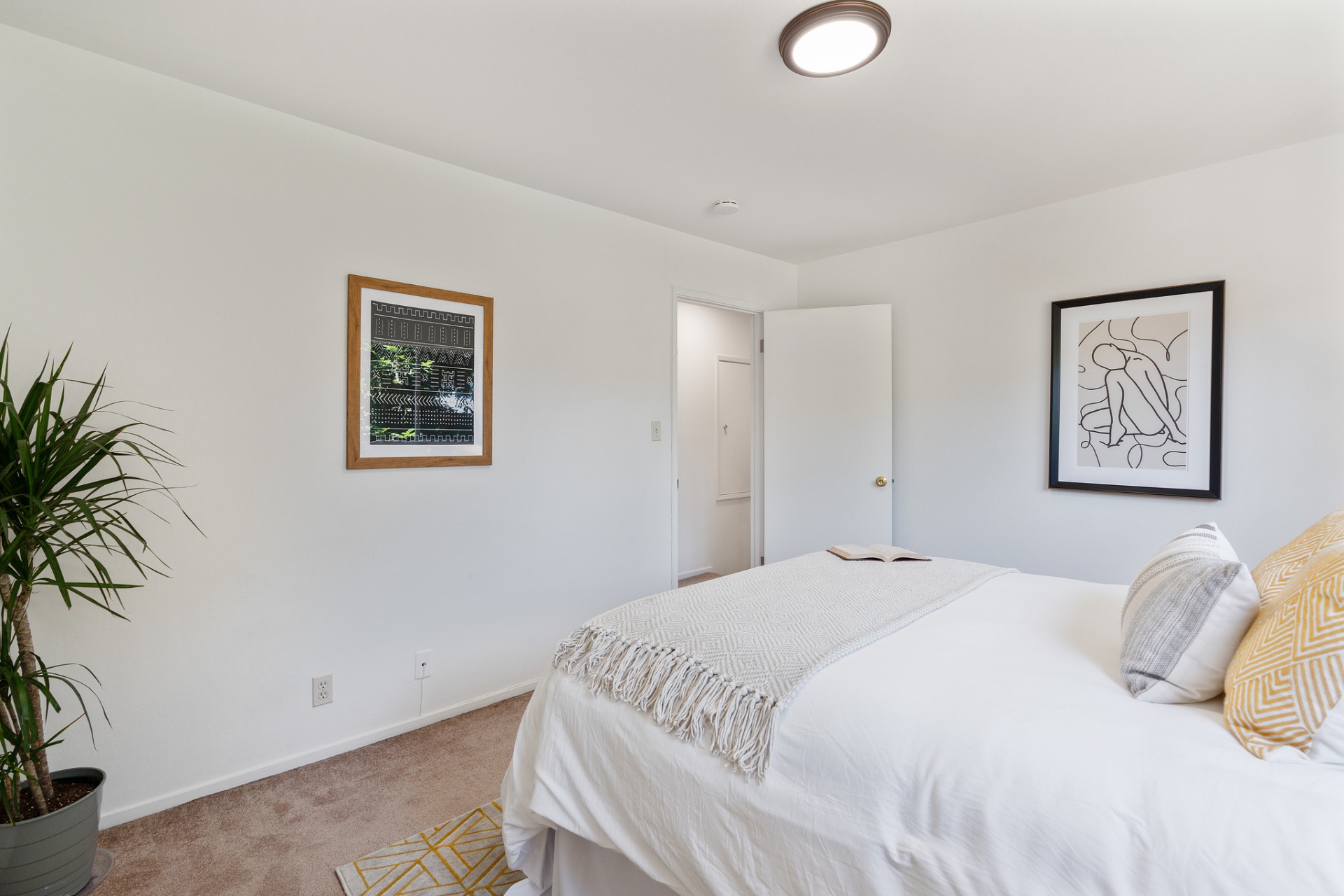 5871 Harbord Drive