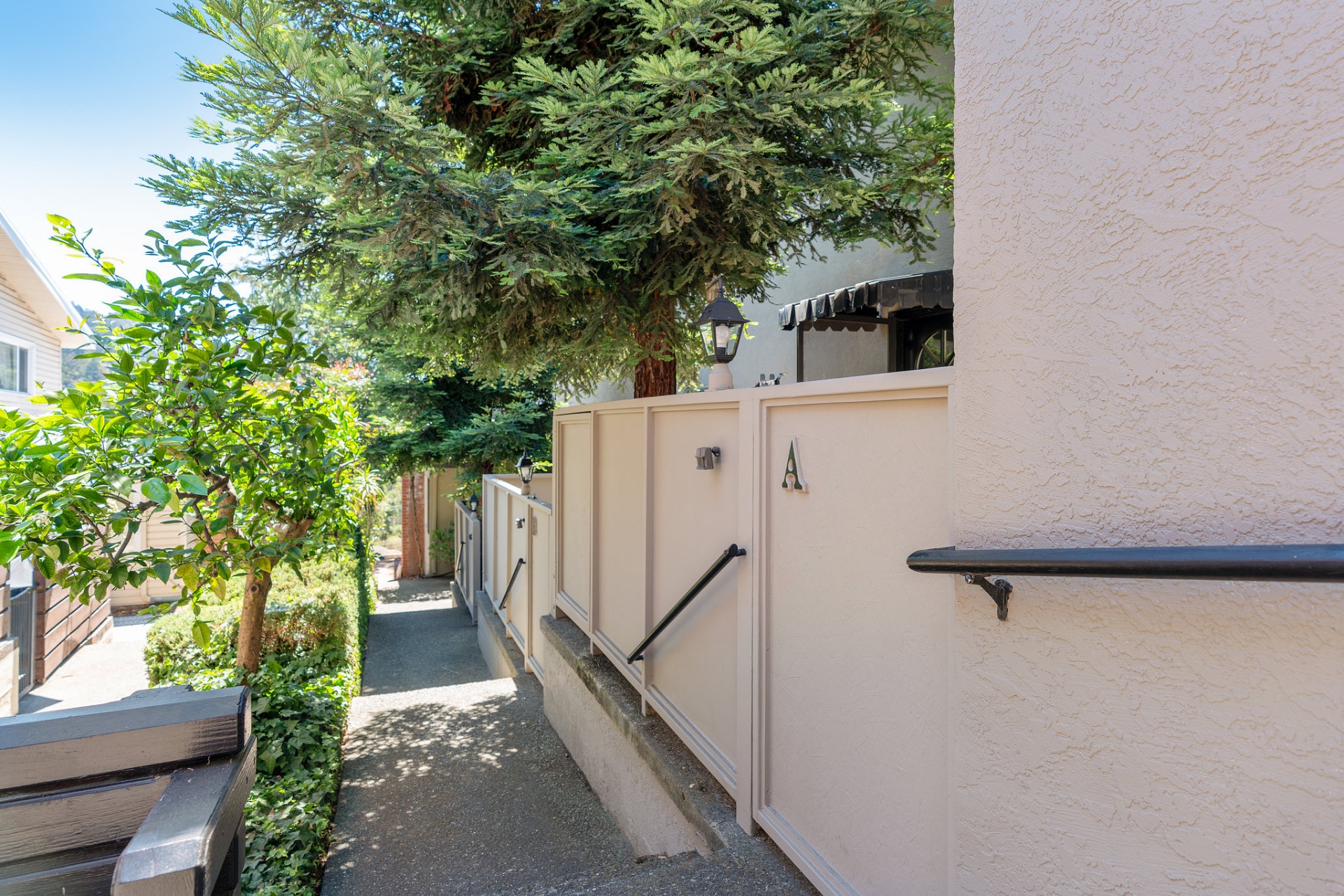 5871 Harbord Drive