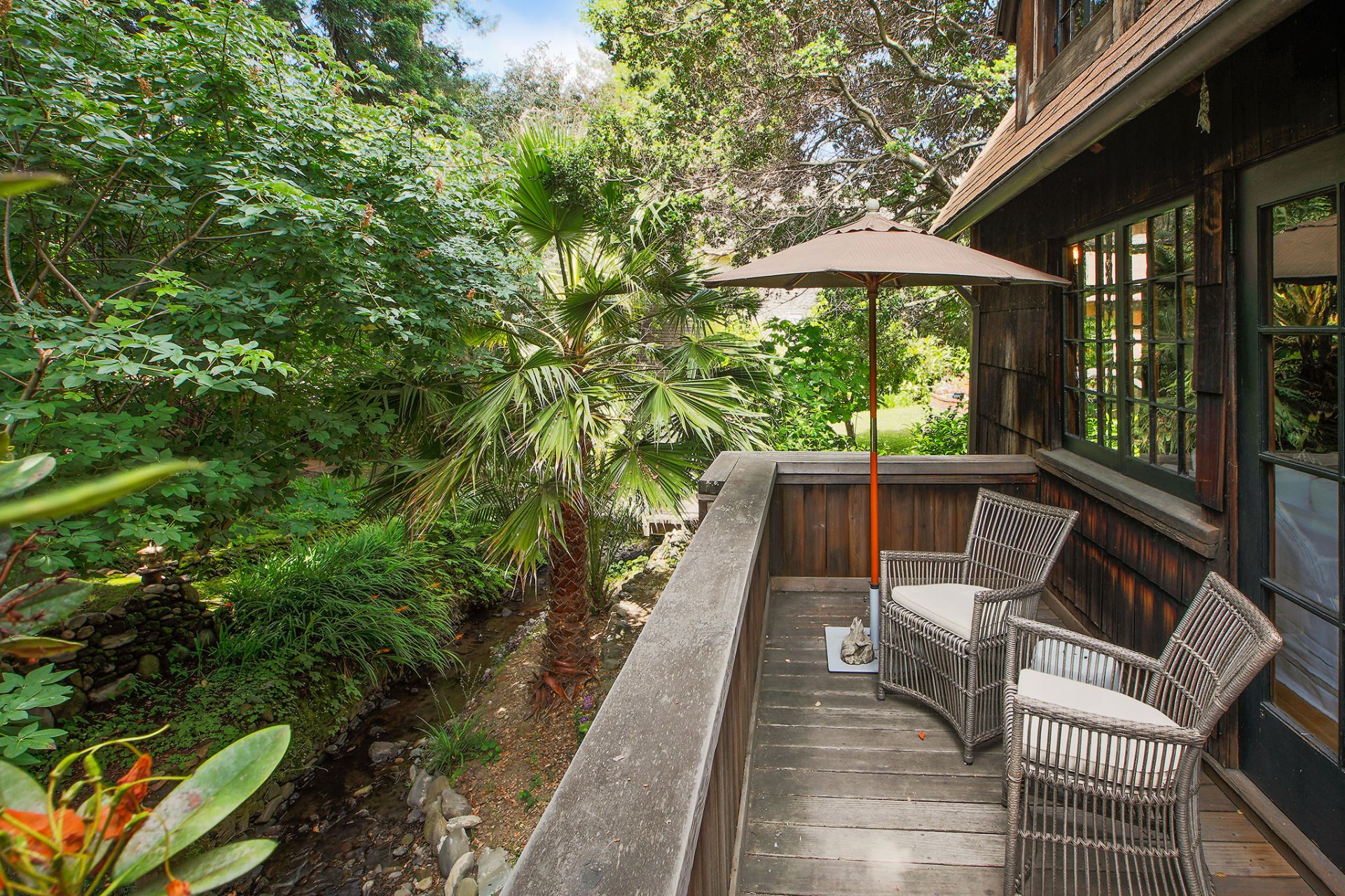 5871 Harbord Drive