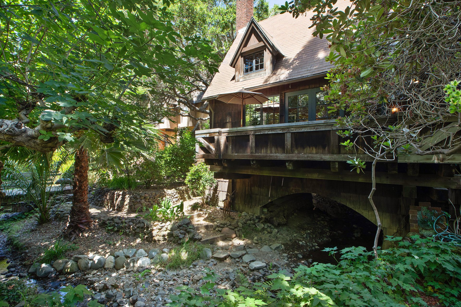 5871 Harbord Drive