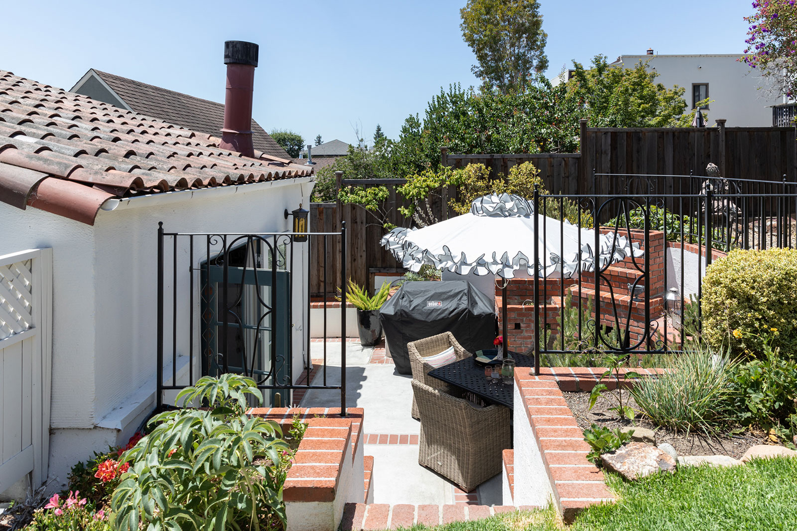 5871 Harbord Drive