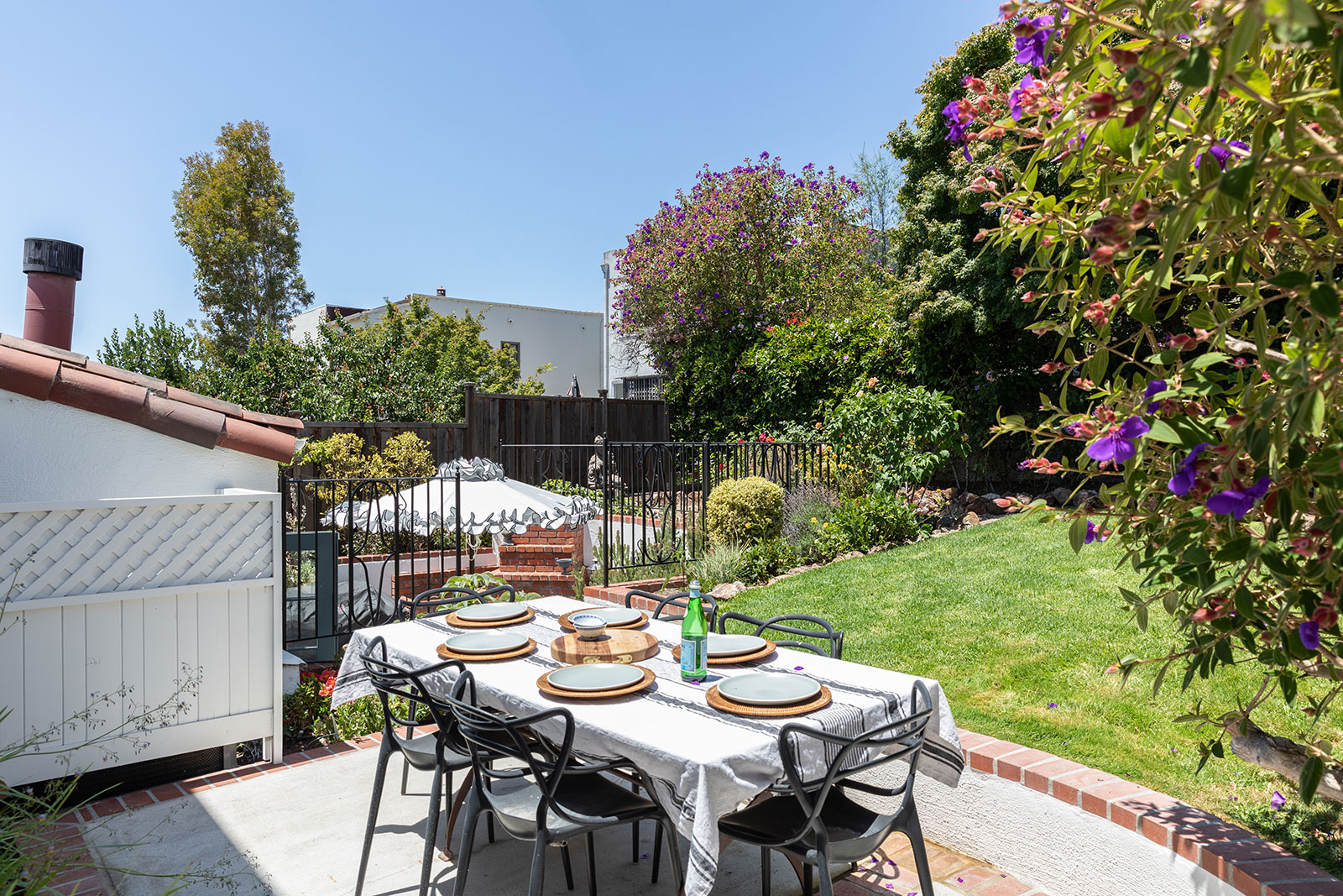 5871 Harbord Drive