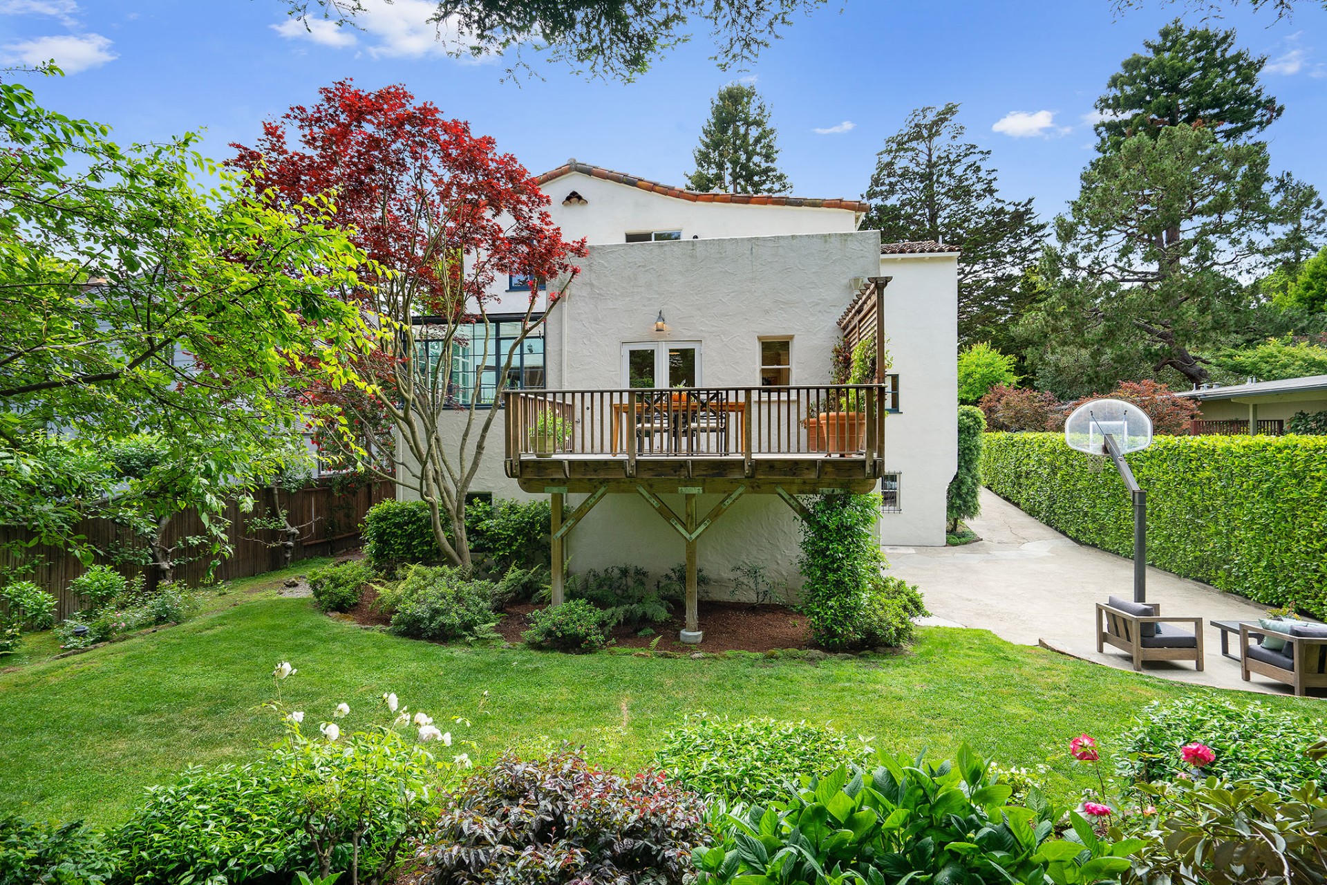 5871 Harbord Drive