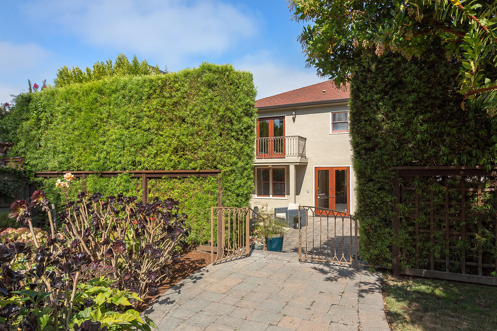 5871 Harbord Drive