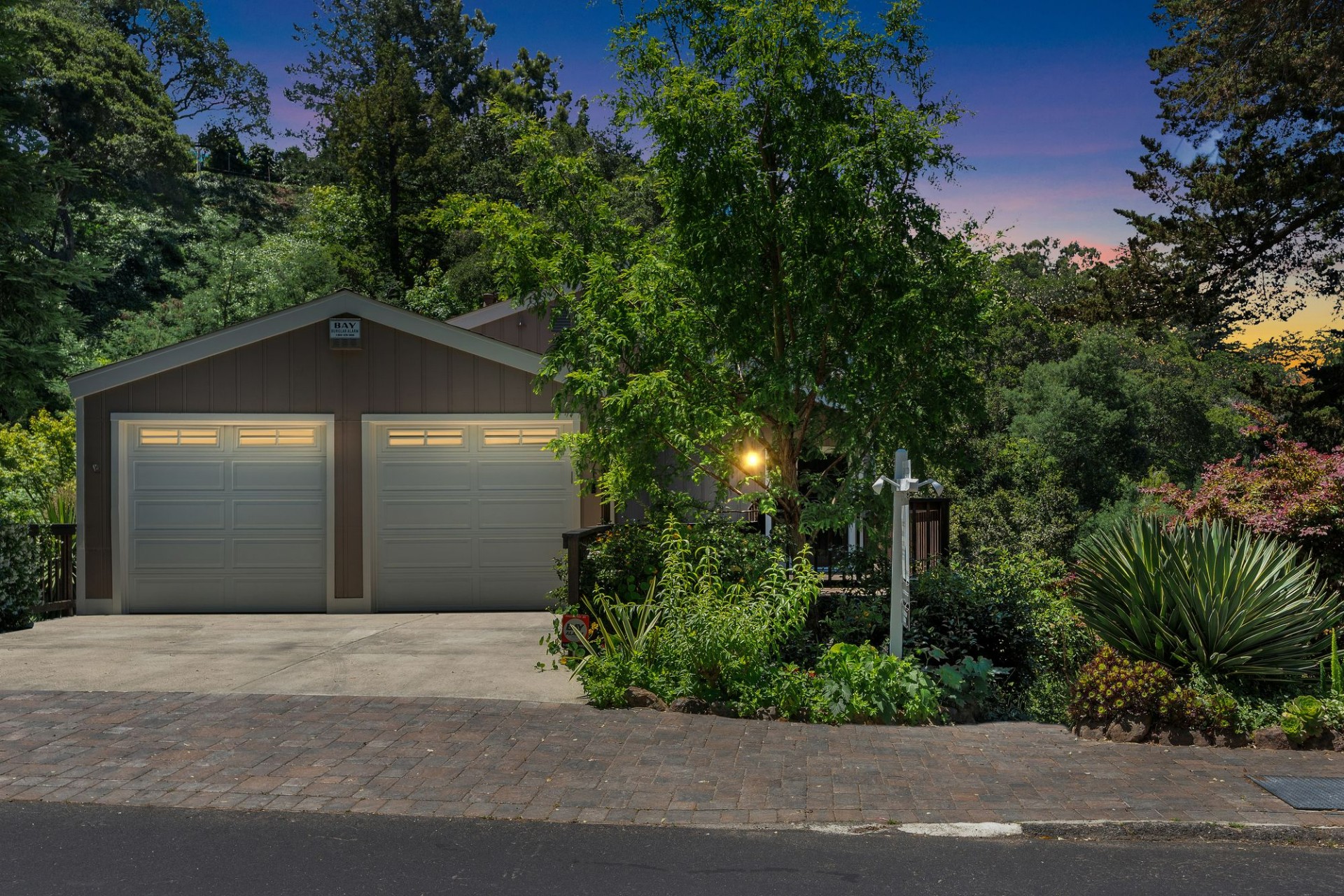 5871 Harbord Drive