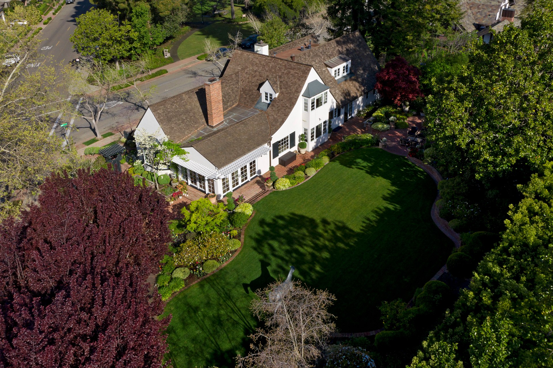 5871 Harbord Drive