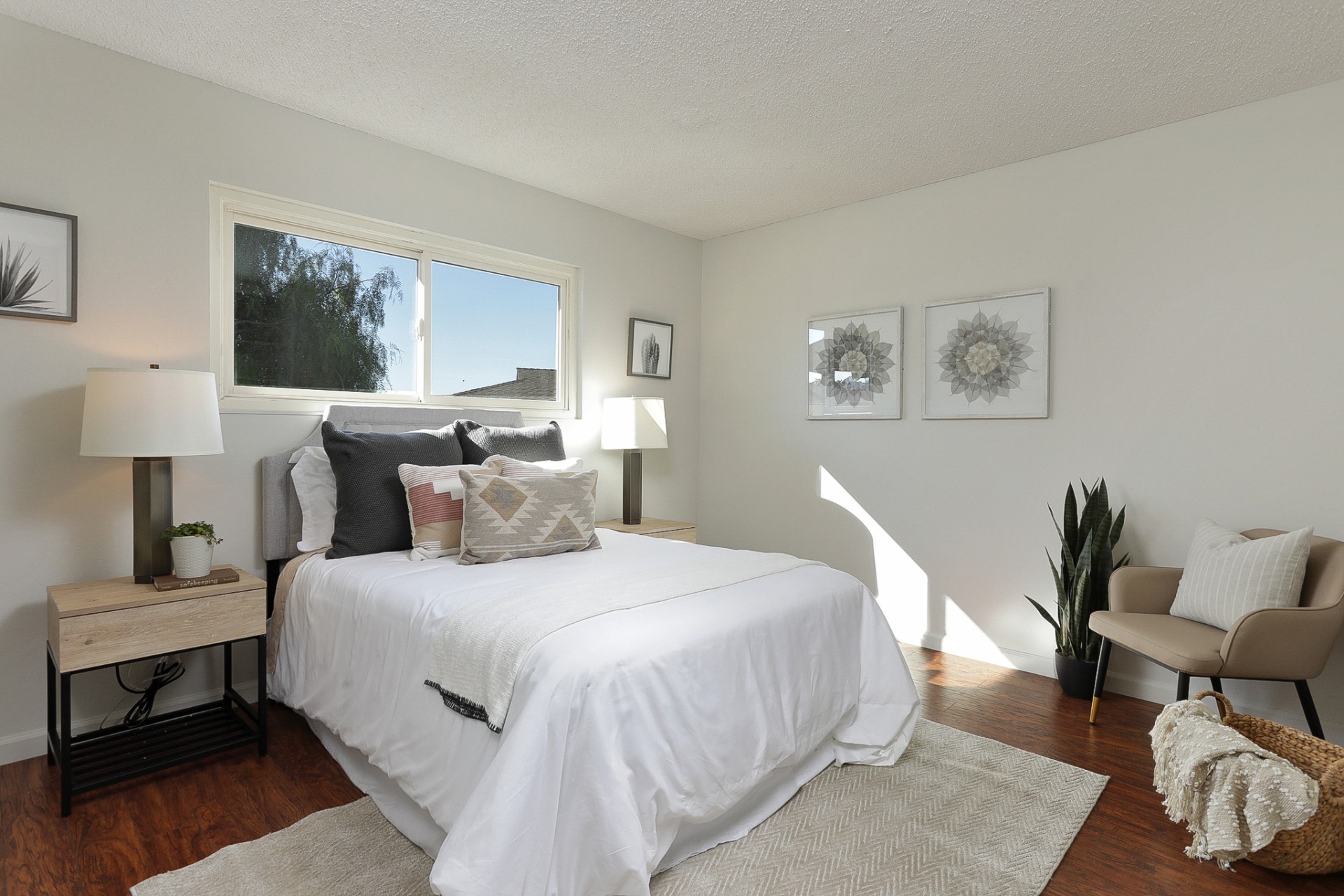 5871 Harbord Drive