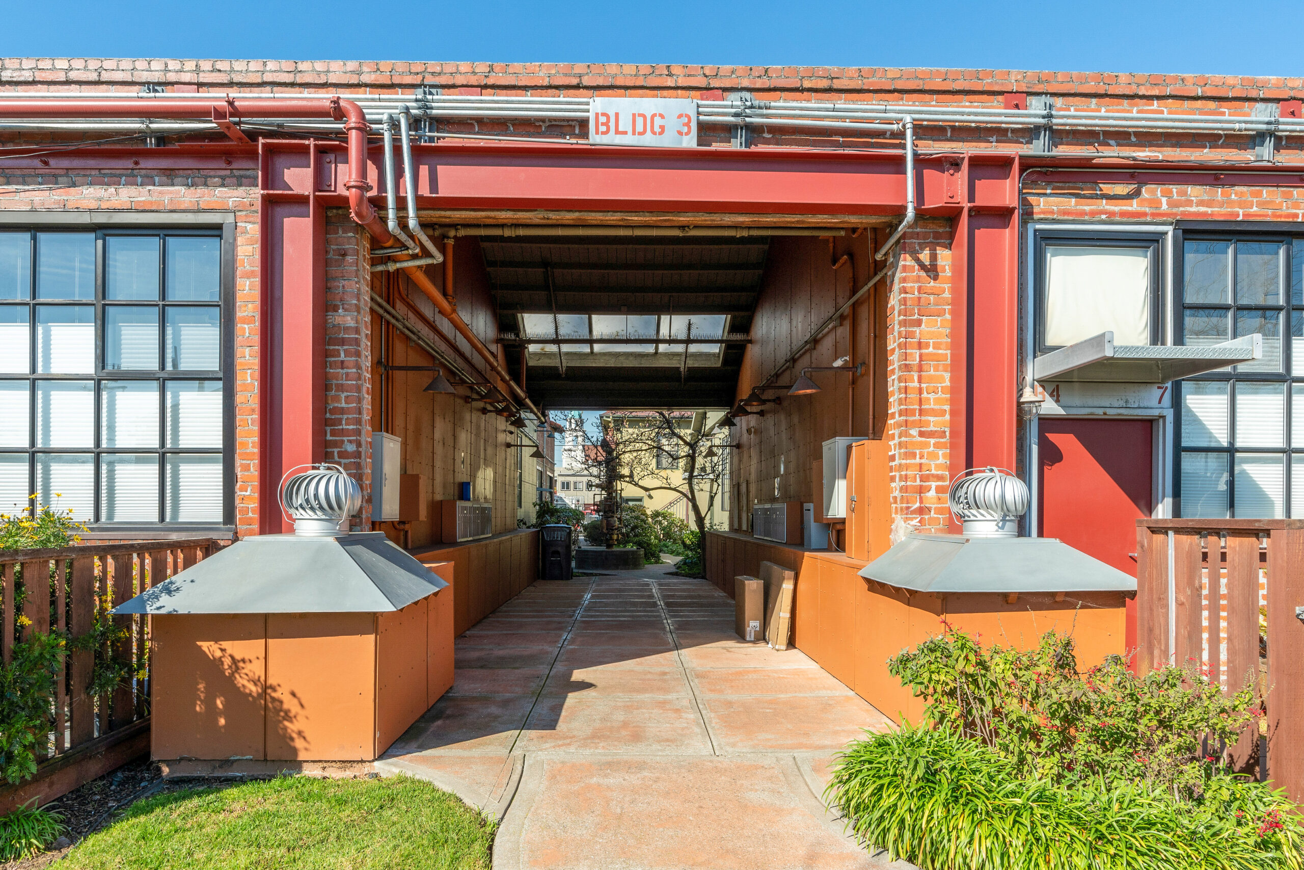 5871 Harbord Drive