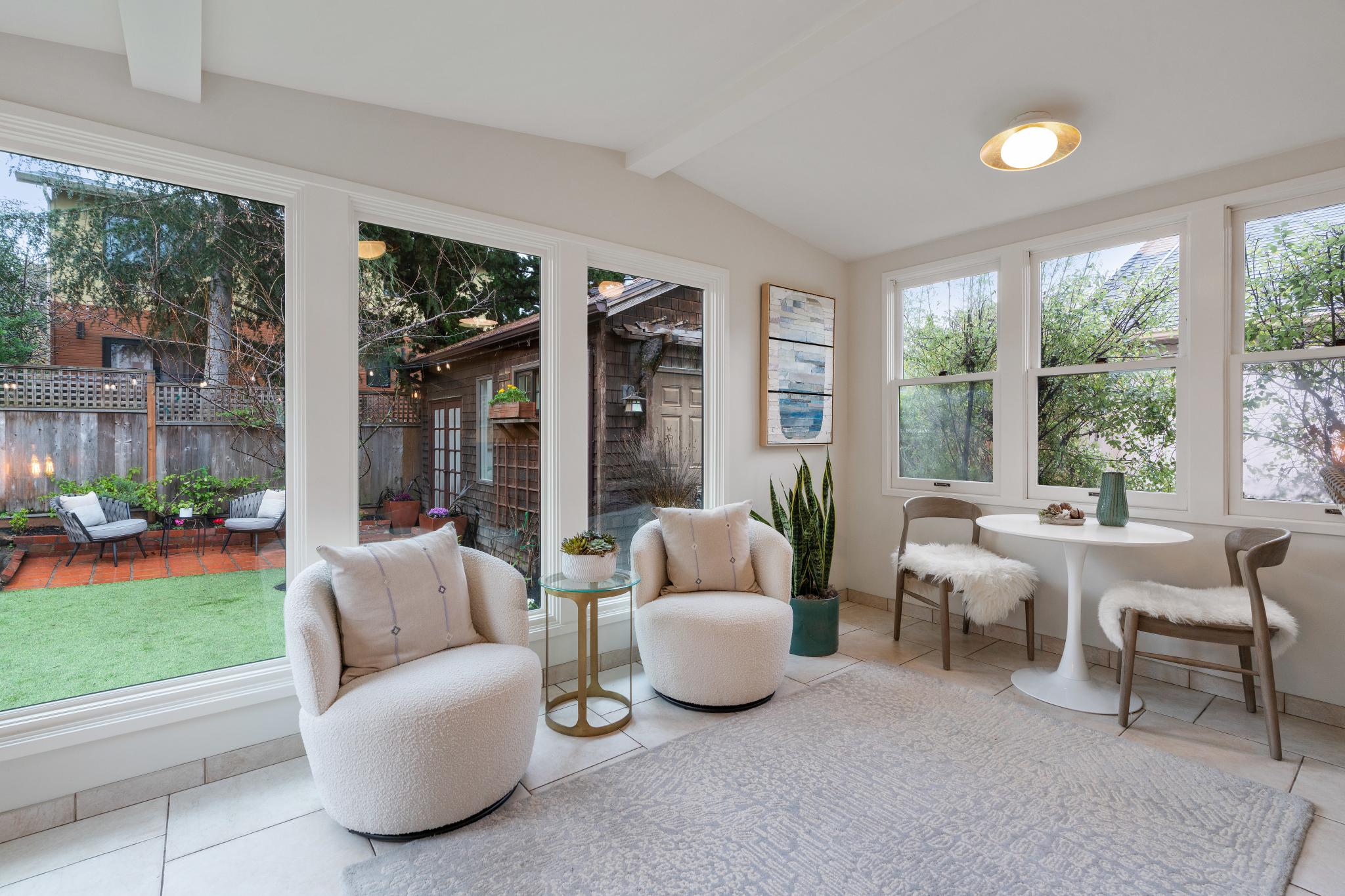5871 Harbord Drive