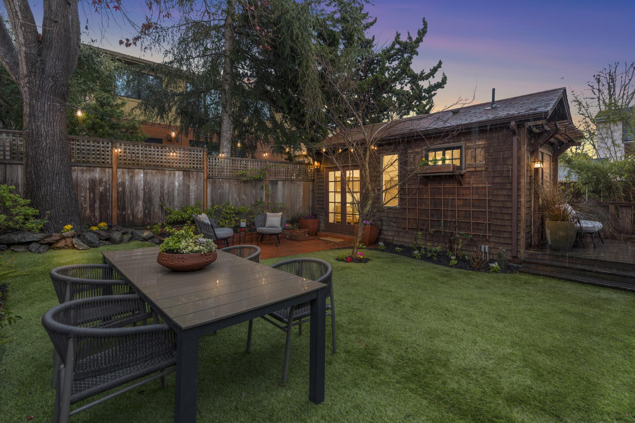 5871 Harbord Drive