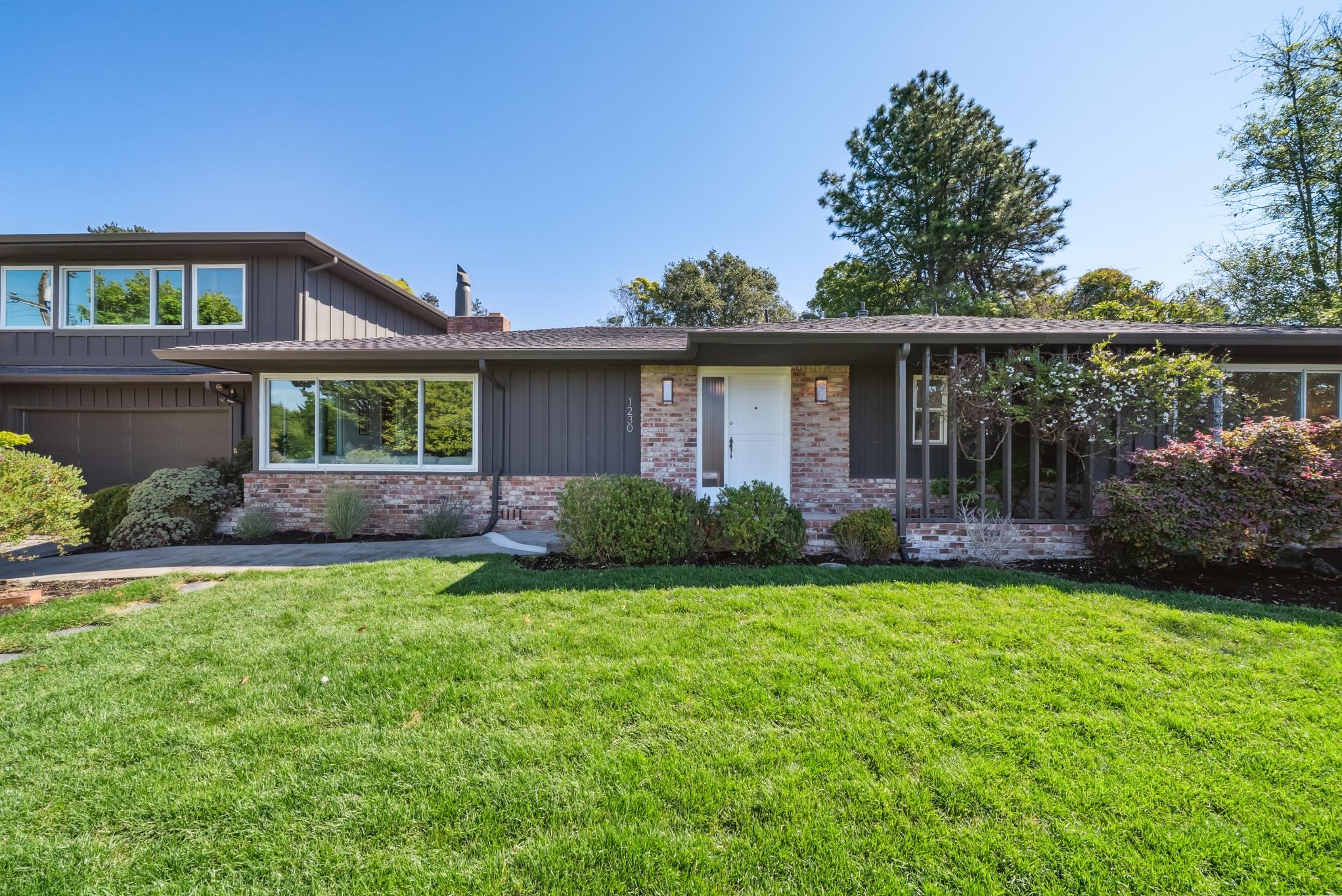 5871 Harbord Drive