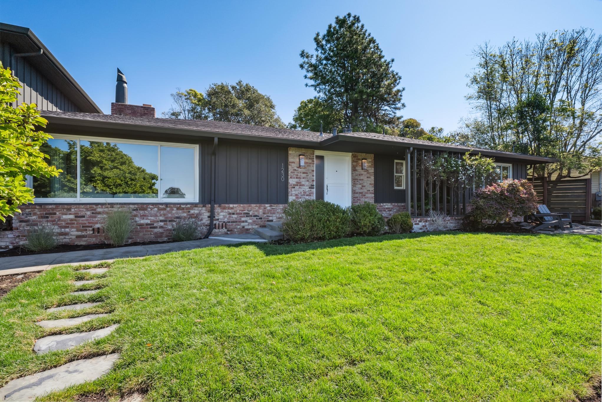 5871 Harbord Drive