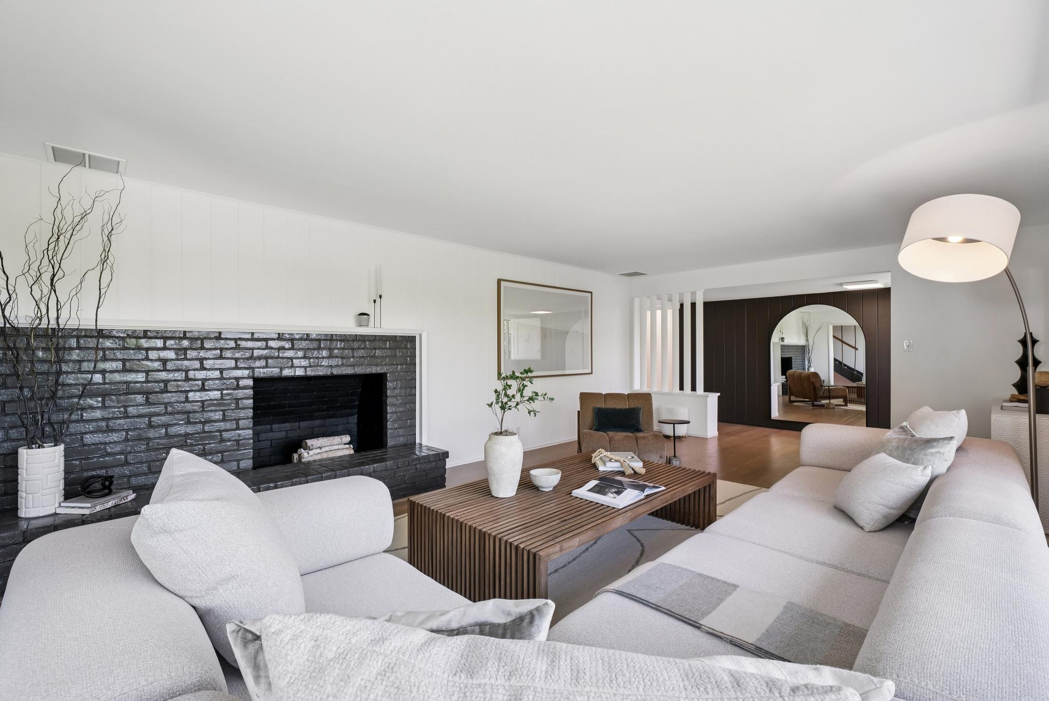 5871 Harbord Drive