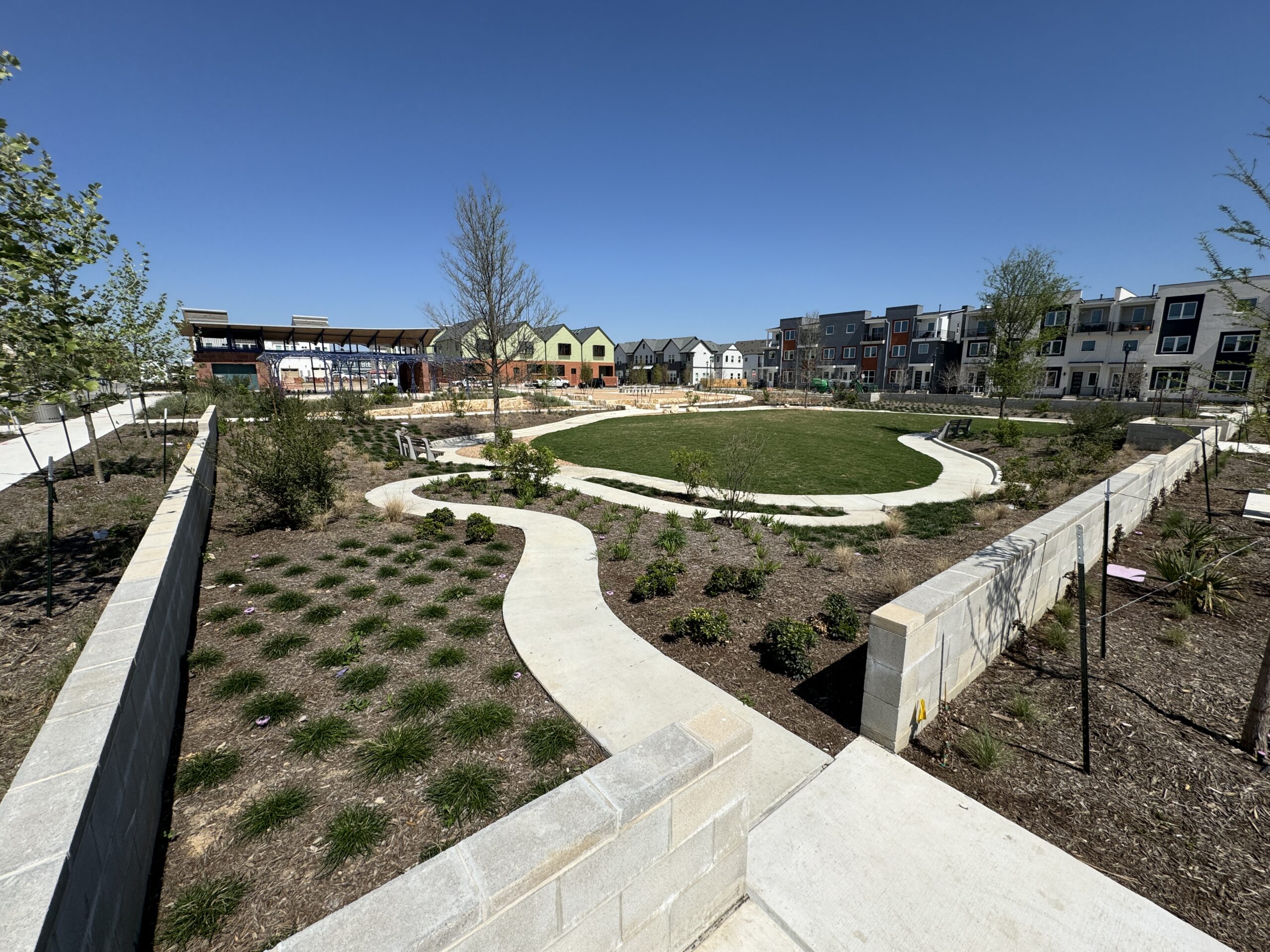 Welcome to Isamu Taniguchi Park!