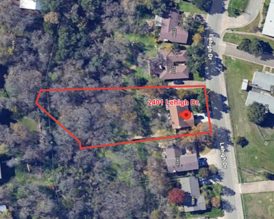 Aerial survey overlay of 2401 Lehigh Dr property line