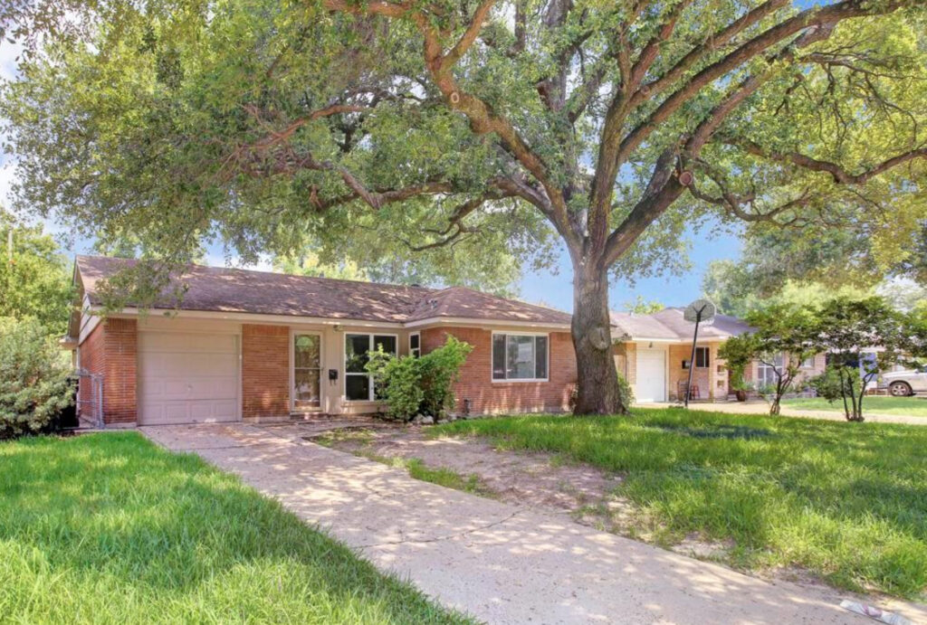 Property 
                                          Photo