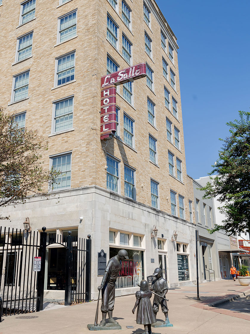 La Salle Hotel