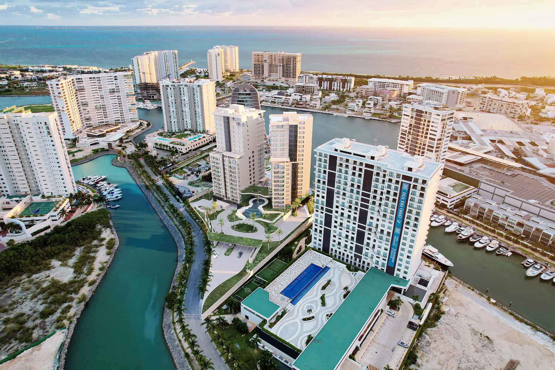 Puerto Cancún luxury condominiums