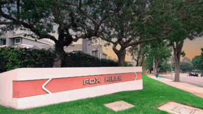 Fox Hills sign. Image retrieved from wikimedia.