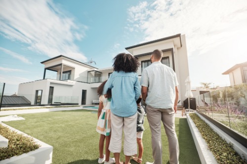 LUXURY RELOCATION SERVICES