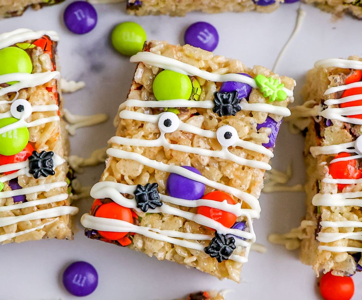 Oh My Gourd! Our Favorite Spooky Snacks!