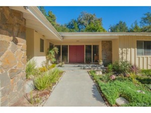 3942 Ballina Dr, Encino
