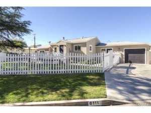 6111 Westpark Dr, Valley Glen