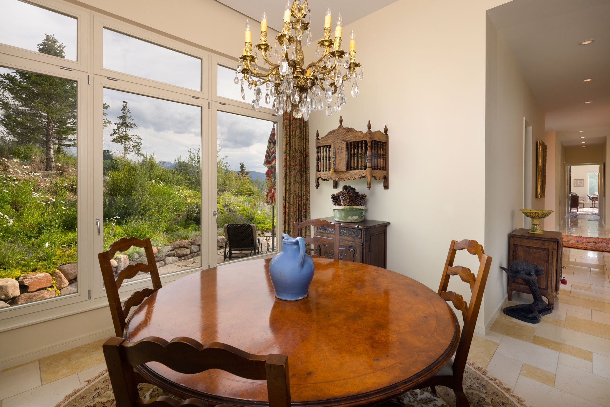 Featured Property: A Beautiful Sanctuary With Astonishing Views in Avon, CO