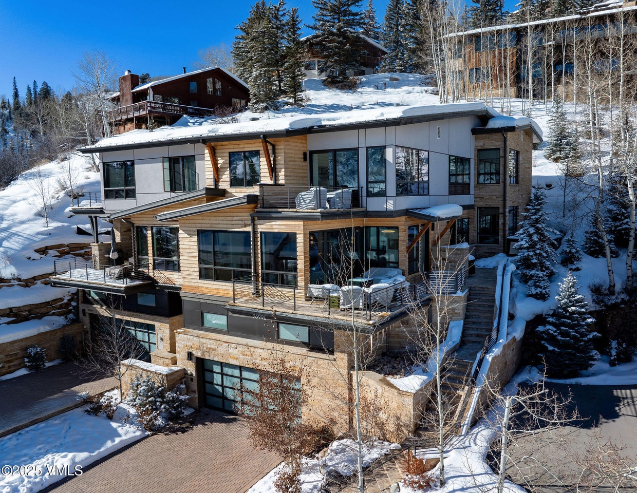 2699 Davos Trail