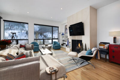 2699 Davos Trail Living Space