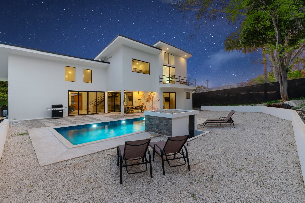 Investing in Costa Rica's Gold Coast