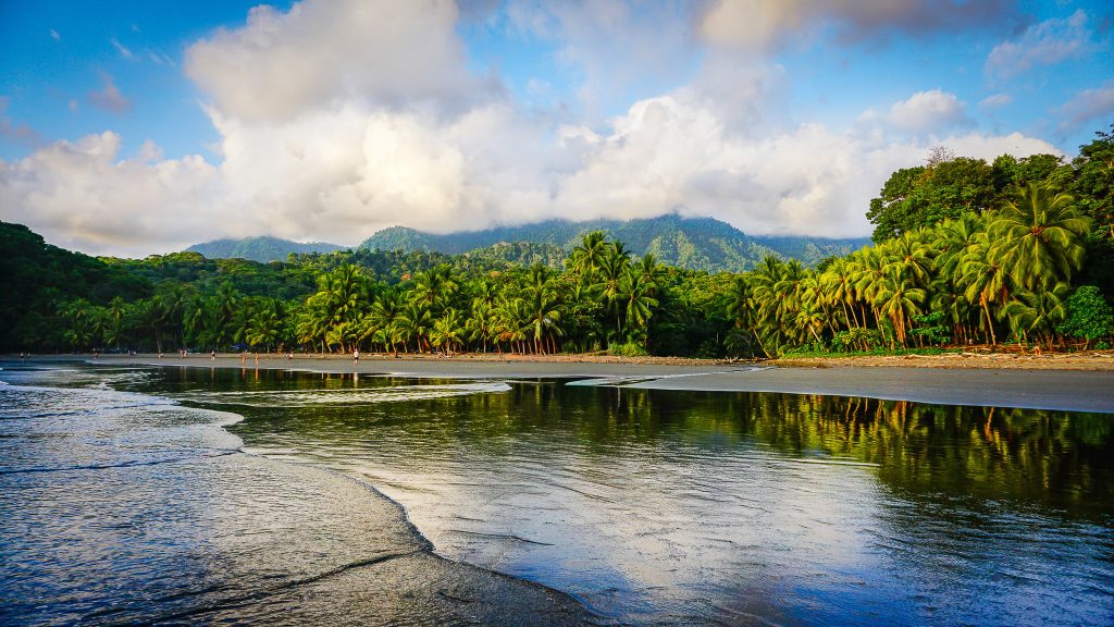 A Complete Guide to Relocating to Costa Rica