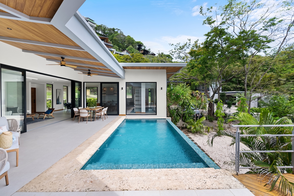Casa Zoul – Luxury Home in Senderos Gated Community Image