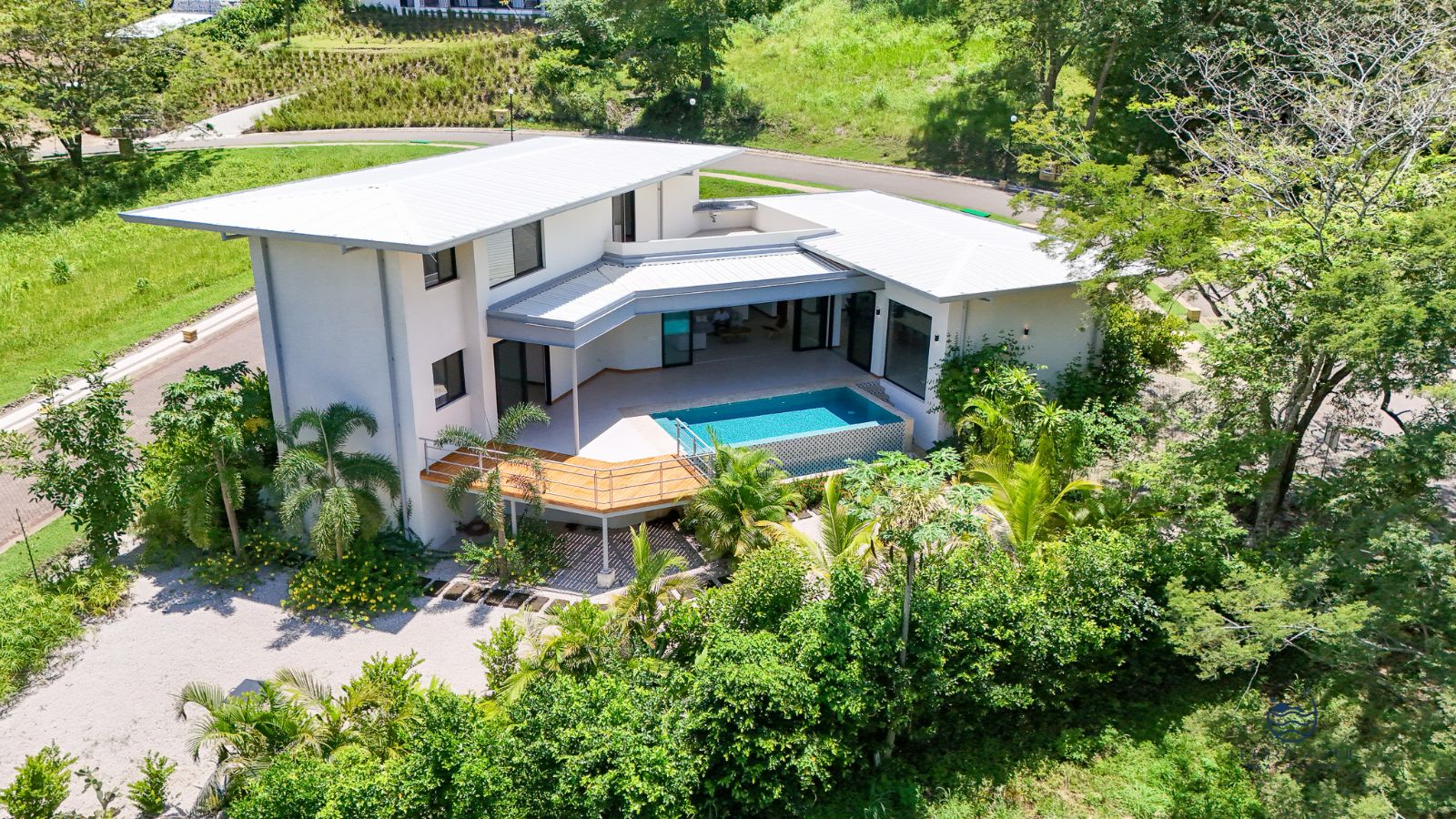 Casa Zoul – Luxury Home in Senderos Gated Community Image