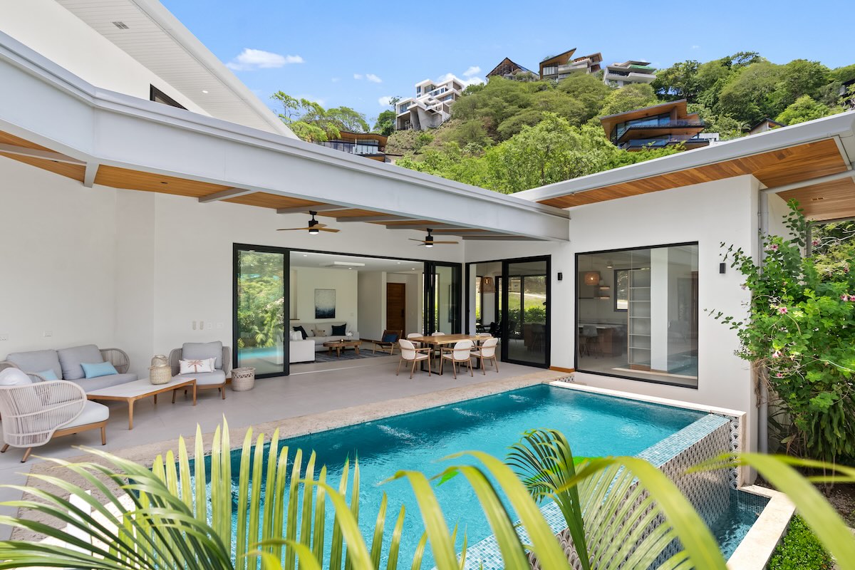 Casa Zoul – Luxury Home in Senderos Gated Community Image