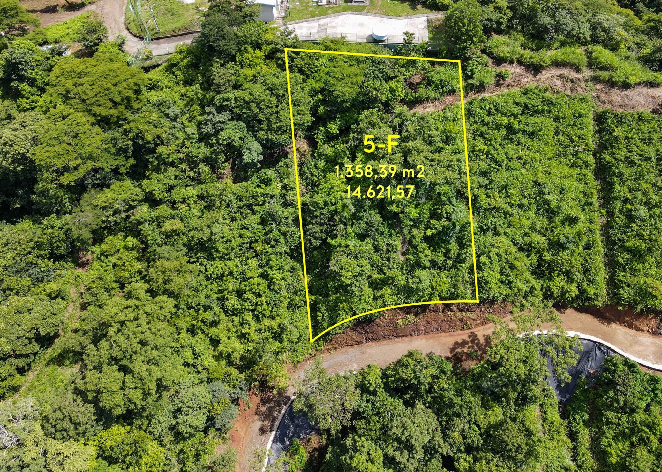 Ocean-View Lot in Senderos Gated Community, Tamarindo Image