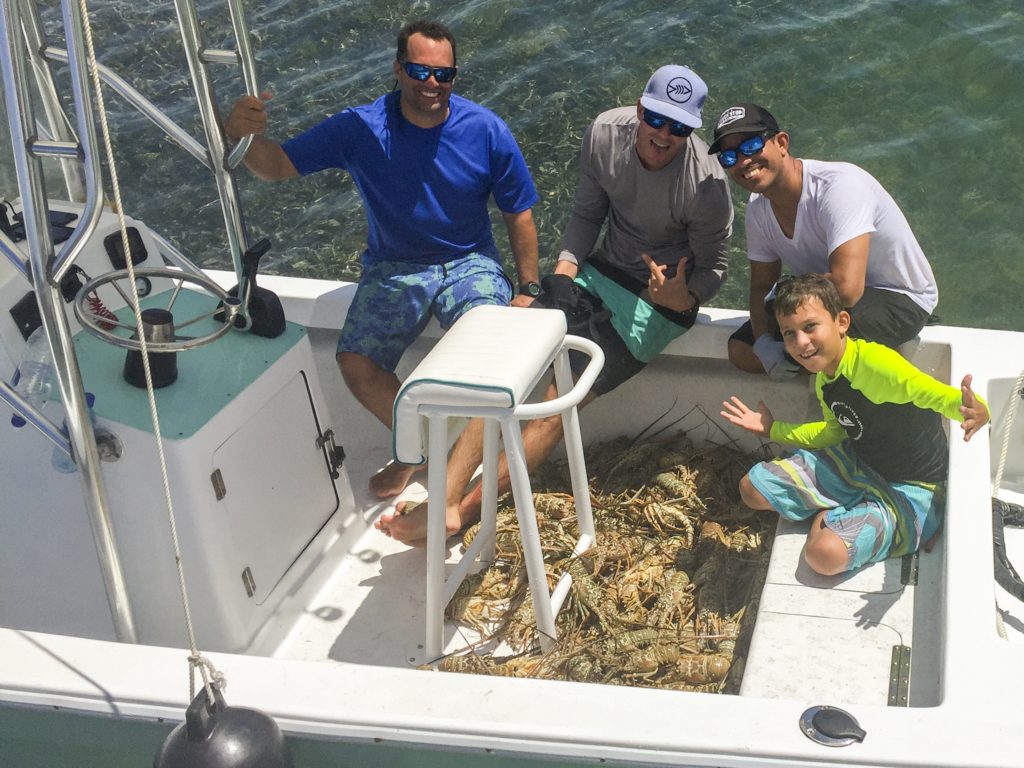 fishing in belize lobstering