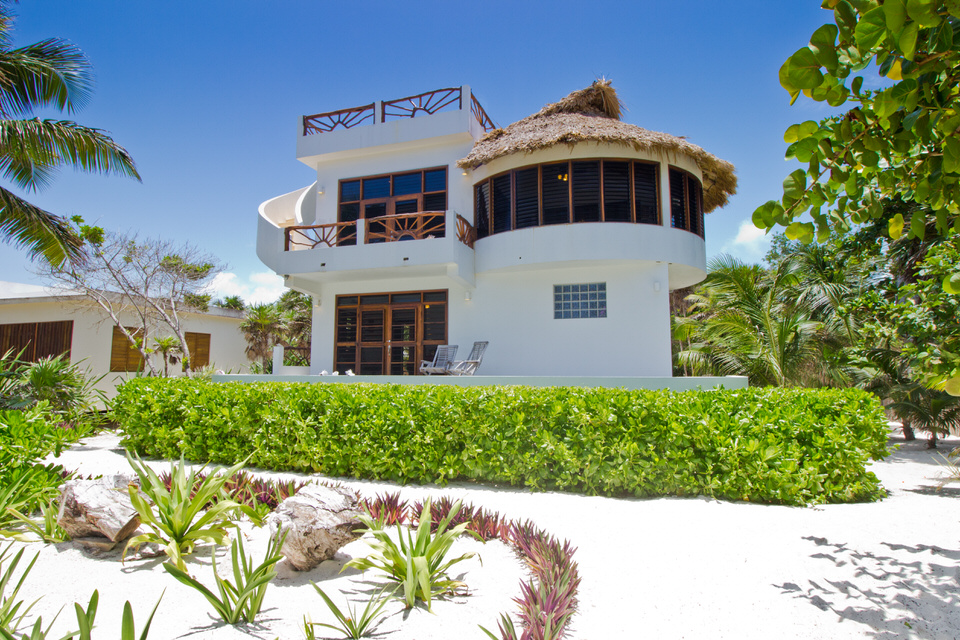 Belize luxury homes for sale