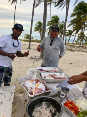 things to do in Belize - beach picnic