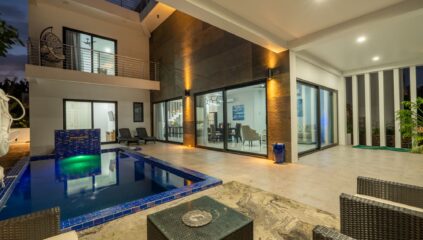 Pool View of Belize luxury homes