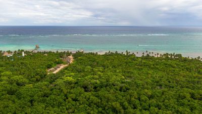 7.367-acre Ambergris Caye beachfront property near Bacalar Chico Marine Reserve