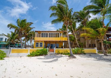 VBeach view of home for sale in belize on ambergris caye, Casa Bonita