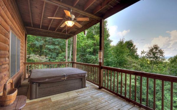 685 Lakeview Drive